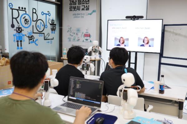 [ƴ]  'ûҳ κAI ķ'  