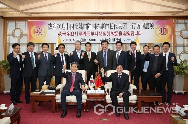 ׽-߱    κ ۷ι  ô  